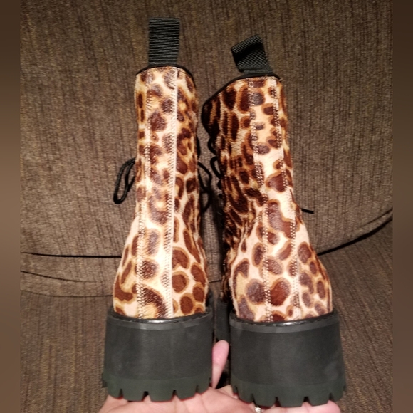 NWOT Faryl by Farylrobin Cammy Women's Boots Bronw Leopard Platforms Size 10 - Picture 5 of 8
